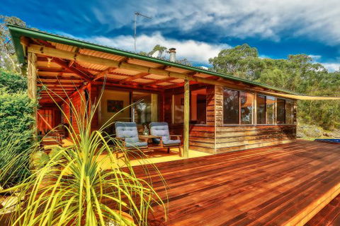 Coach House Hill Cottage - Accommodation ACT 1