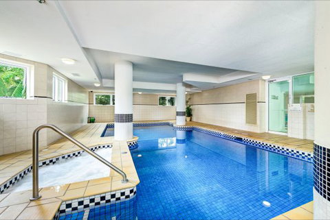 Crest Apartments - Accommodation ACT 5