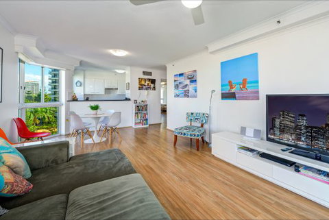 Crest Apartments - Accommodation ACT 7