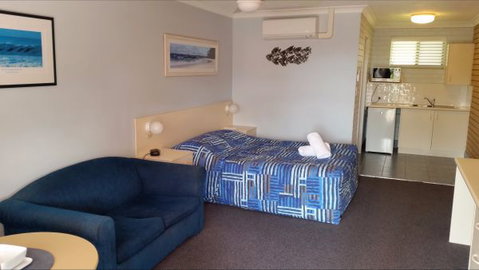 Dolphins Of Mollymook Motel - Accommodation ACT 1