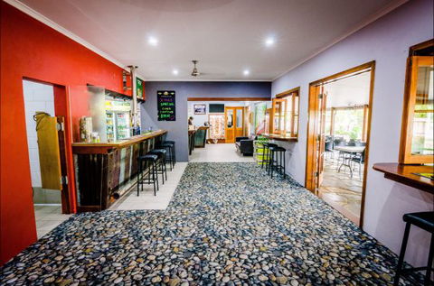 Goldfields Hotel And Finnigan's Rest - Accommodation ACT 5