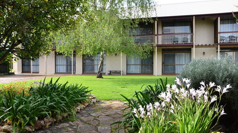Coonawarra Motor Lodge - Accommodation ACT 0