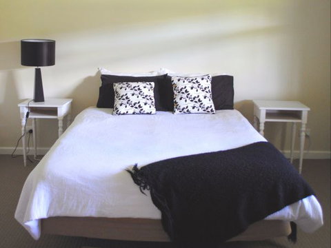 Orange Tree Cottage - Accommodation ACT 1