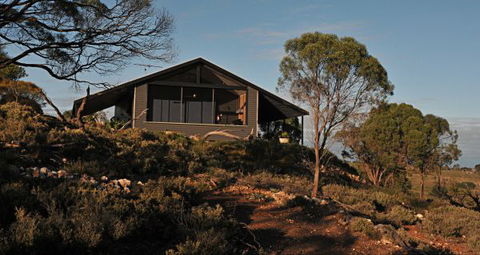 Riverview Rise Retreats - Accommodation ACT 6