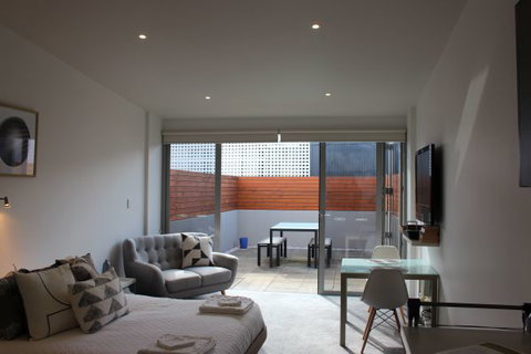 Sandy Bay Studio Apartment - Accommodation ACT 0