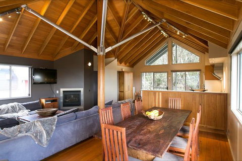 Snow Fall Lodge At Falls Creek - Accommodation ACT 1