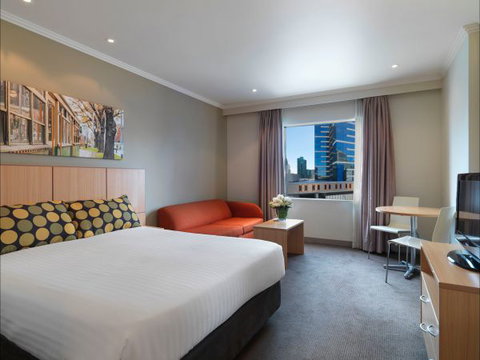 Travelodge Hotel Melbourne Southbank - Accommodation ACT 0