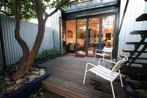 Two Five Zero / Richmond - Accommodation ACT 8