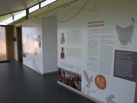 Whitestone Apartments - Accommodation ACT 0