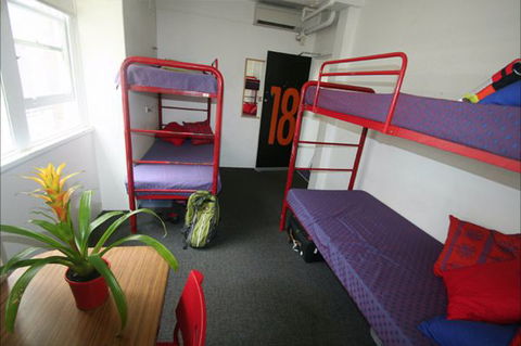 Zing! Backpackers Hostel - Accommodation ACT 9