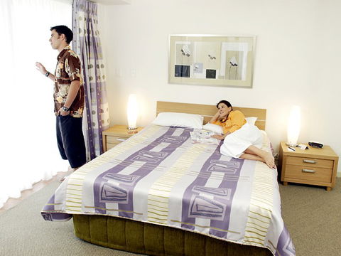 Australis Sovereign Hotel - Accommodation ACT 0