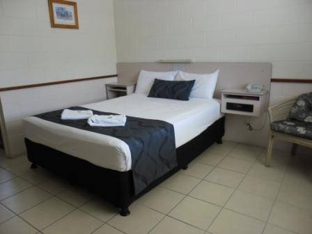 Hyde Park Castletown QLD Accommodation ACT