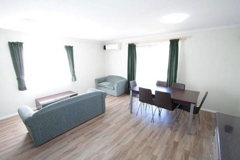 BIG4 Wagga Wagga Holiday Park - Accommodation ACT 0