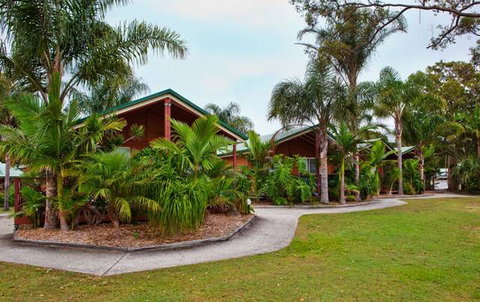 Blue Dolphin Holiday Resort - Accommodation ACT 5