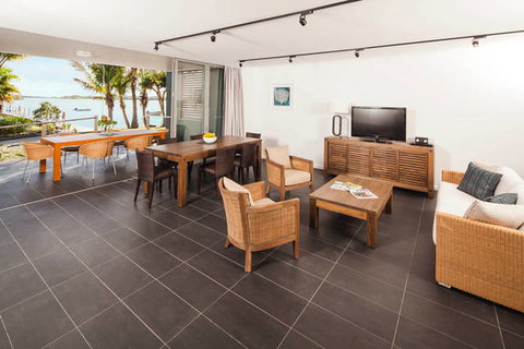 Blue Dolphin Holiday Resort - Accommodation ACT 9