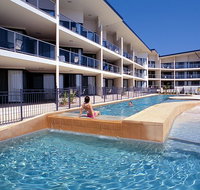 Boathouse Resort Tea Gardens - Accommodation ACT