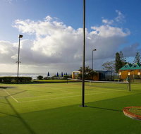 Breakers North - Absolute Beach Front Holiday Apartments - Accommodation ACT