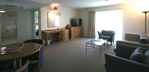Cairns Sheridan Hotel - Accommodation ACT 3