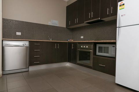 Centrepoint Apartments - Accommodation ACT 1