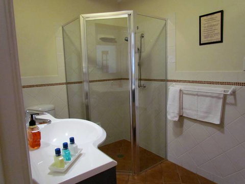 Club Yamba Luxury Hilltop Villas - Accommodation ACT 2