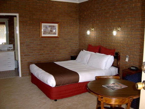 Commercial Golf Resort - Accommodation ACT 0