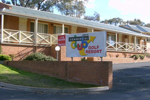 Commercial Golf Resort - Accommodation ACT 1