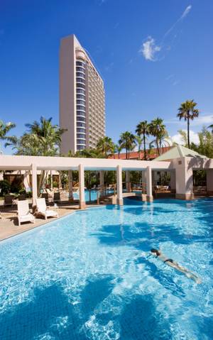 Crowne Plaza Surfers Paradise - Accommodation ACT 6