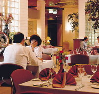 Desert Cave Hotel - Accommodation ACT