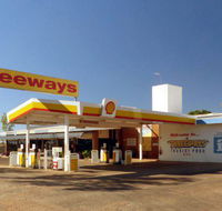 Threeways Roadhouse Tourist Park - Accommodation ACT