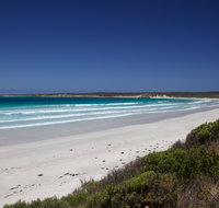 Island Time - Accommodation ACT