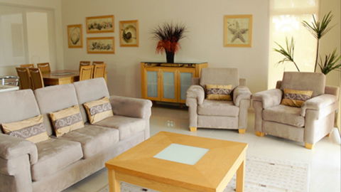 Why Not Waterfront Unit 1 & 2 - Accommodation ACT 0