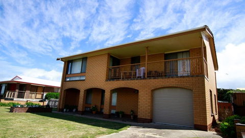 Verna's Place - Accommodation ACT 0