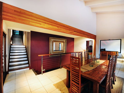 Mcauleys Beach House - Accommodation ACT 0