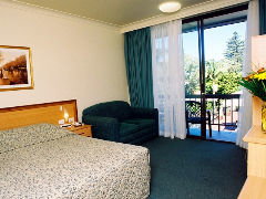 El Lago Waters Resort - Accommodation ACT 3