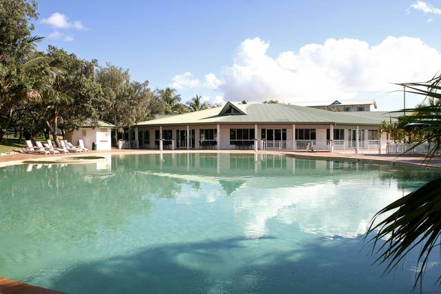 Fraser Island QLD Accommodation ACT