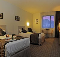 Golden Pebble Hotel - Accommodation ACT