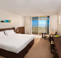 Holiday Inn Cairns Harbourside - Accommodation ACT