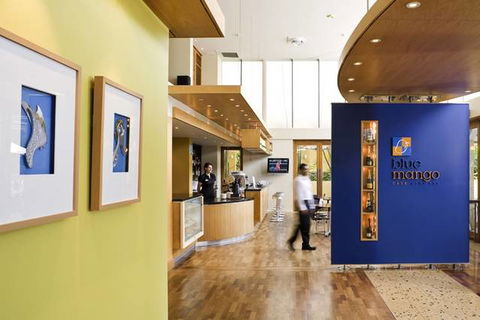 Holiday Inn Cairns Harbourside - Accommodation ACT 3