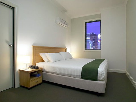 Hotel Sophia - Accommodation ACT 3