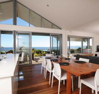 Island Beach Escape - Beachcomber - Accommodation ACT