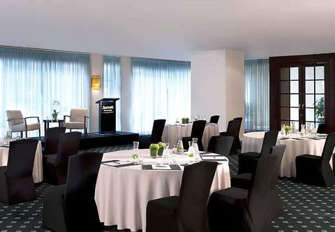 Melbourne Marriott Hotel - Accommodation ACT 2