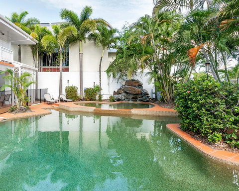 Ibis Styles Cairns - Accommodation ACT 1