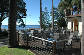 Ocean Beach Hotel - Accommodation ACT 32