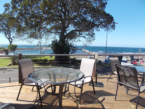 Ocean Beach Hotel - Accommodation ACT 37