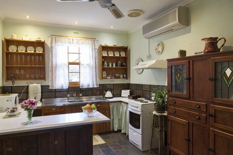 Millies Cottage - Accommodation ACT 0