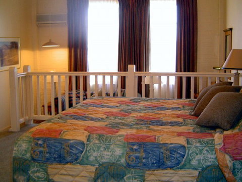 Monte Pio Motor Inn - Accommodation ACT 2