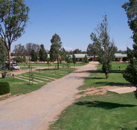 Narrandera Caravan Park - Accommodation ACT