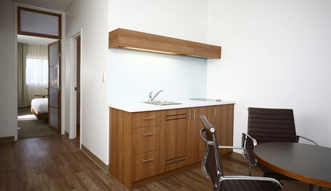 Novotel Canberra - Accommodation ACT 2