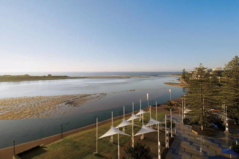 Oaks Waterfront Resort - Accommodation ACT 4