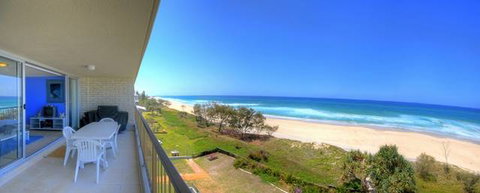 Pacific Surf Absolute Beachfront Apartments - Accommodation ACT 3